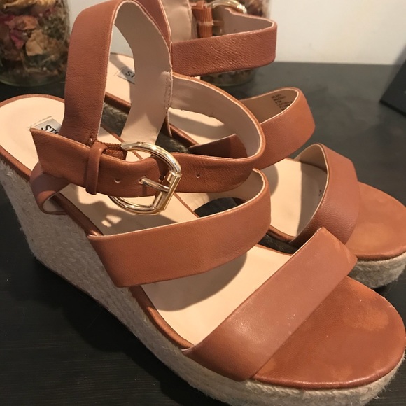 Steve Madden brown wedges - Picture 5 of 6
